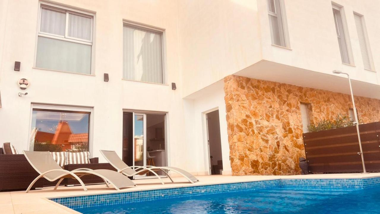 Luxury Villa Torrevieja With Swimmingpool Bagian luar foto
